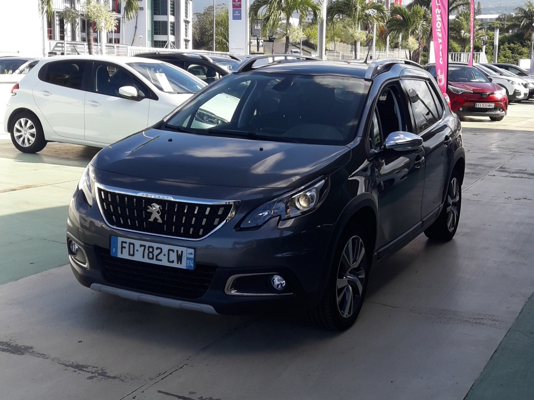 Voiture Doccasion PEUGEOT 2008 II SUV CROSSWAY 1 2L PURETECH 130 CV