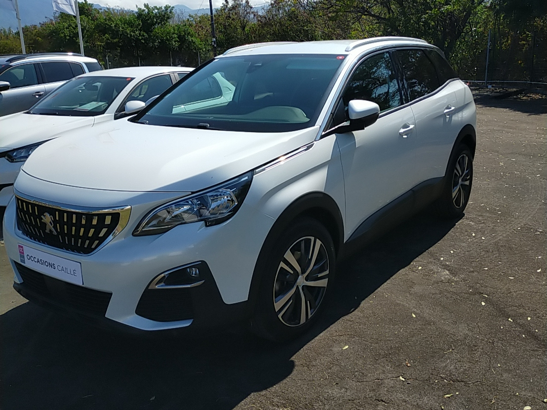 Voiture d’occasion PEUGEOT 3008 ACTIVE 1.5L BLUE HDI 130 CV année 2018 31775 km à 24500€ Les