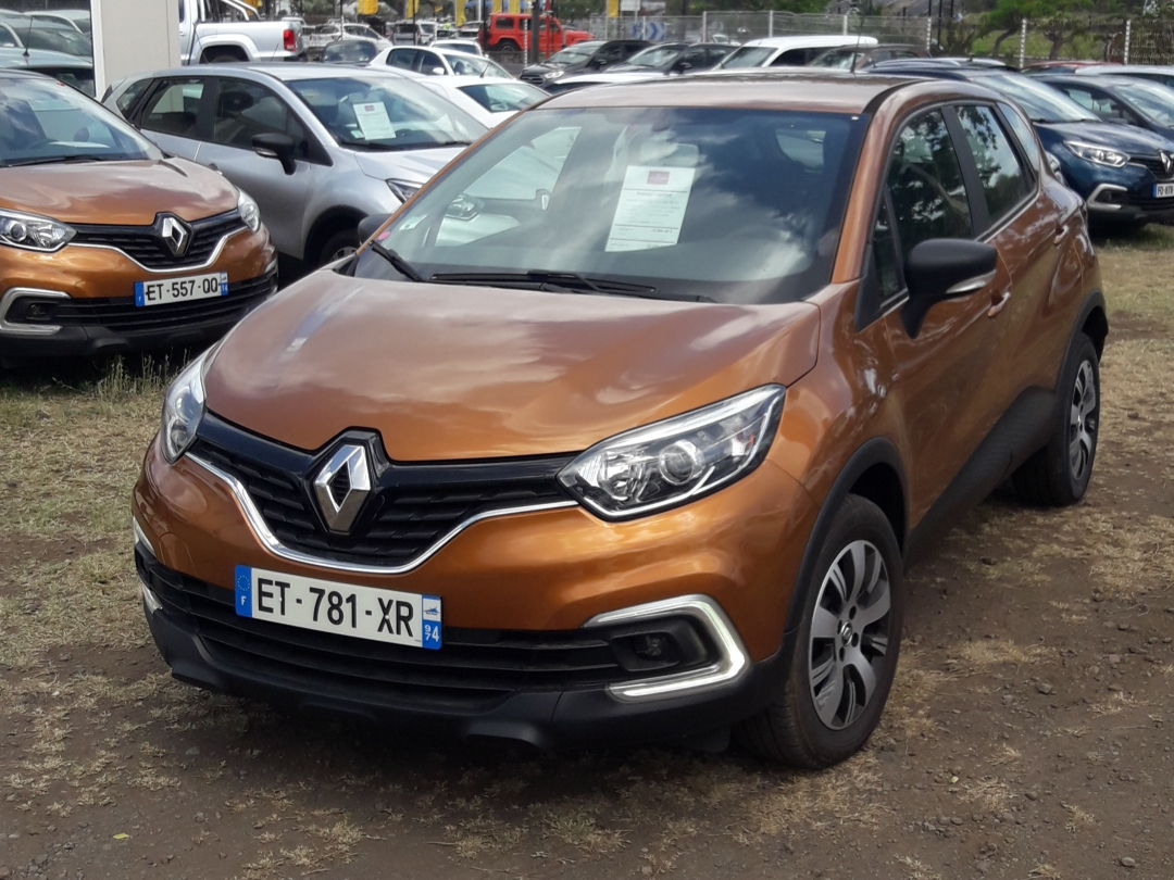 Voiture d’occasion RENAULT CAPTUR egy Intens eÃ½ 1.5 DCI 90CV année ...