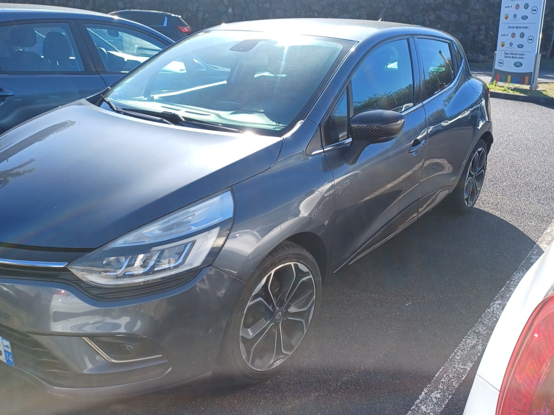 Voiture d’occasion RENAULT Clio dCi 90 CV Energy Edition One année 2017