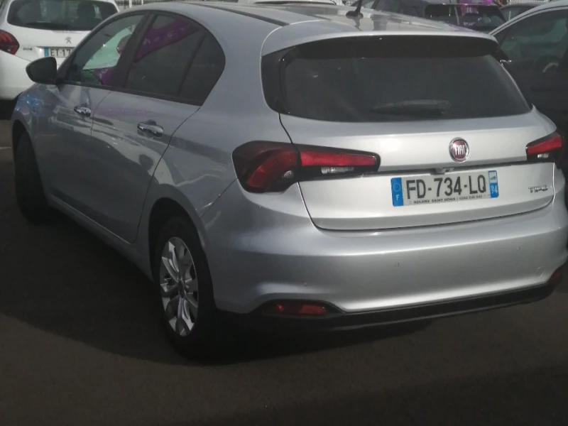 Voiture D occasion FIAT TIPO EASY 1 6 MULTIJET 120 CV LOUNGE Ann e 2019 voiture-d-occasion-fiat-tipo-easy-1-6-multijet-120-cv-lounge-ann-e-2019